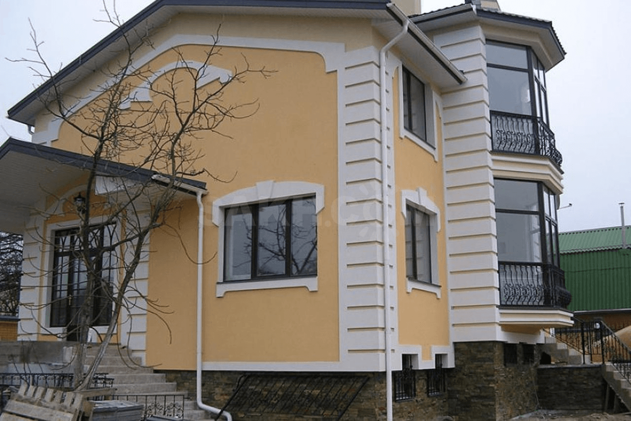 Отделка фасада штукатуркой